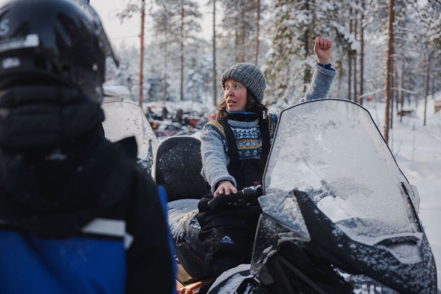 Rovaniemi: Ice Fishing & Snowmobile Safari Combo Day - What this Rovaniemi winter tour is really like