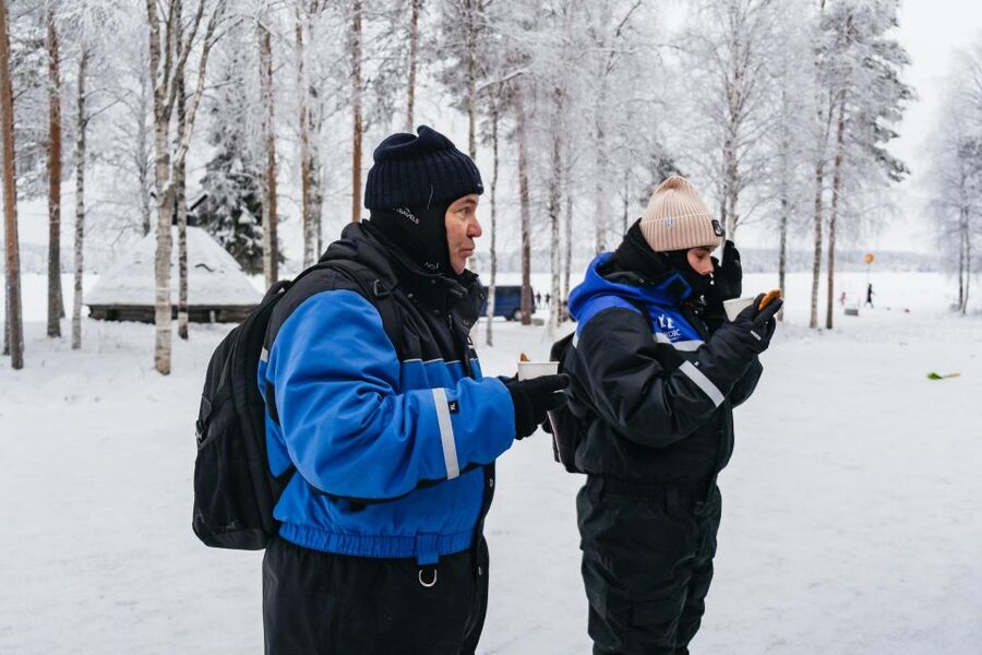Rovaniemi: Snowmobile Safari, Reindeer & Husky Sleigh Ride - Guides make the difference