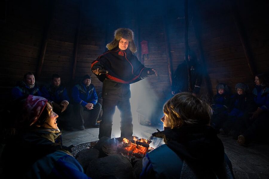 Rovaniemi: Snowmobile Safari to a Reindeer Farm - At the reindeer farm