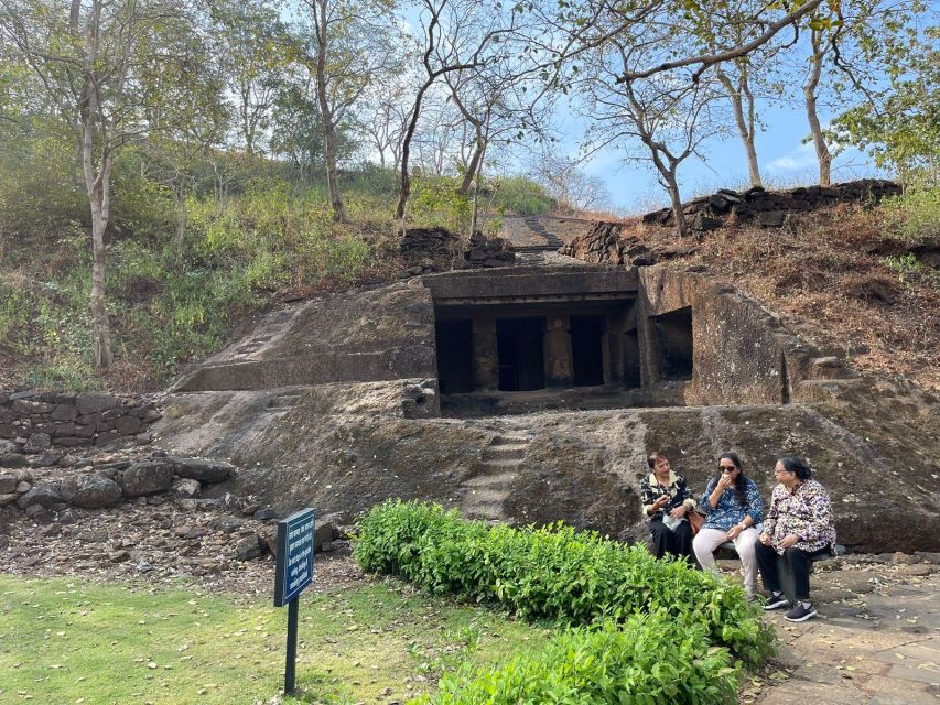 Sanjay Gandhi National Park + Kenheri Caves + Lion Safari - Hotel pickup and the trip to Borivali