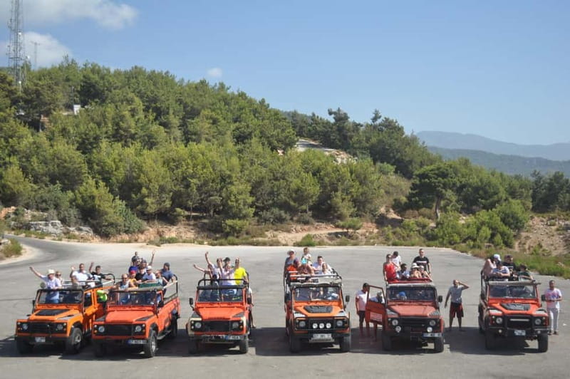 Sapadere Jeep Safari: Taurus Mountains, Waterfall & Cave - Guides, languages, and group atmosphere