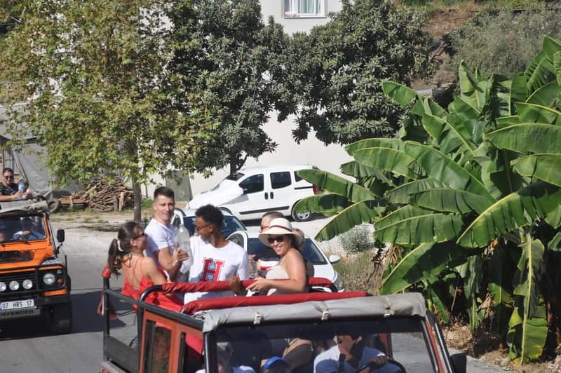 Sapadere Jeep Safari: Taurus Mountains, Waterfall & Cave - Swimming in the Sapadere River