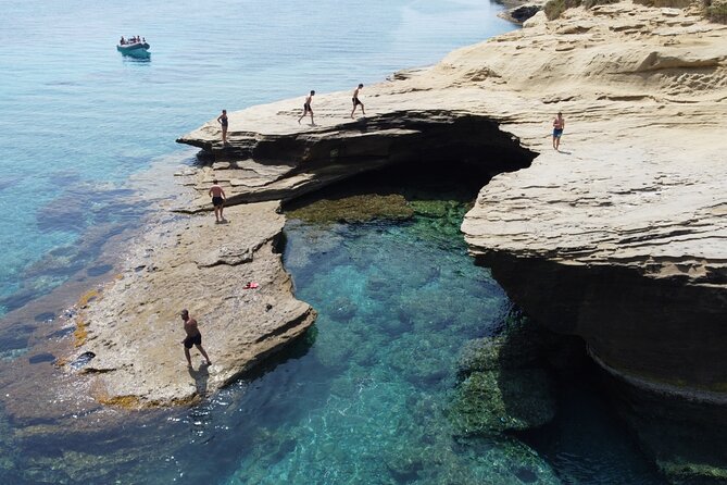 Sea Safari Speedboat Trip in Corfu. Island hopping Sea Tour - A fast start from San George Pagi