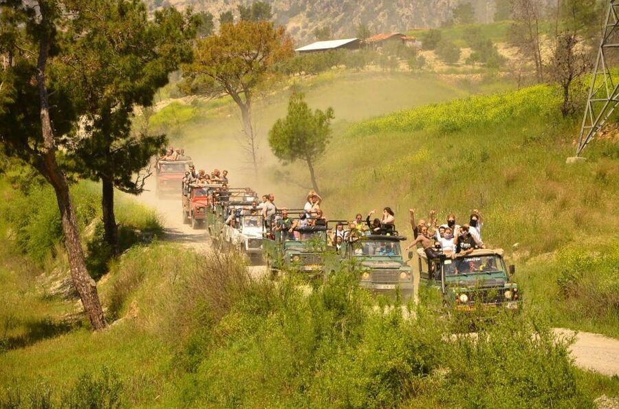 Side: Green Canyon and Waterfall Jeep Safari with Lunch - The optional boat ride and extra costs