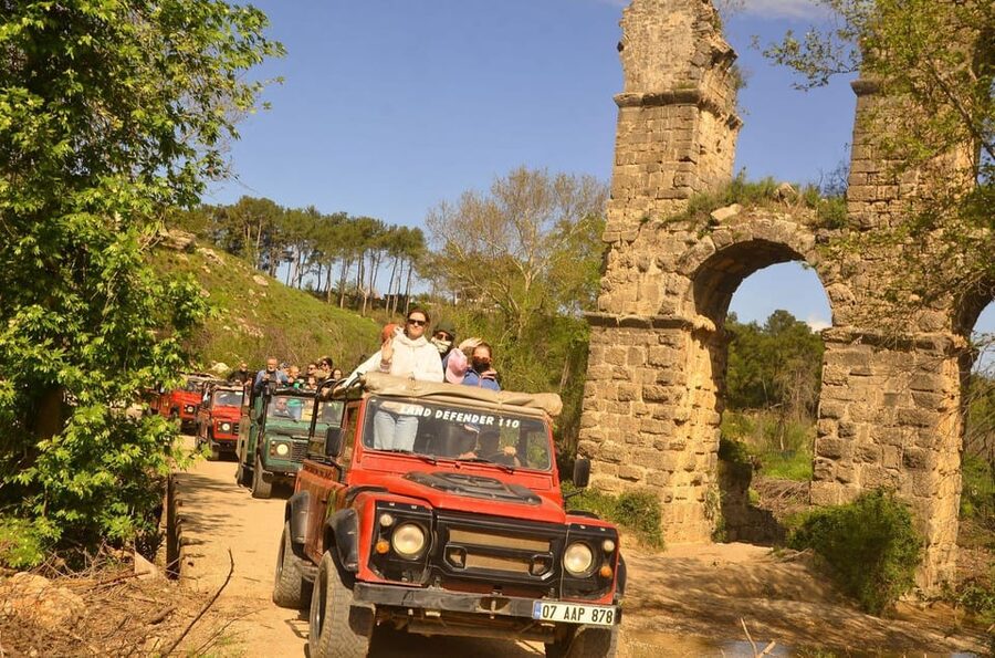 Side Green Canyon Off-Road Jeep Safari Adventure with Lunch - Naras Bridge and the Roman remains