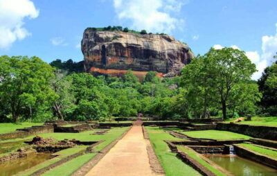 Sigiriya Rock Hike & Minneriya Elephant Safari – Day Tour