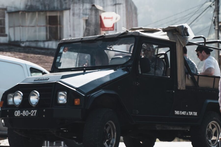 Sintra: Jeep Safari Tour with Visit to Pena Palace - Why this Jeep tour works well in Sintra