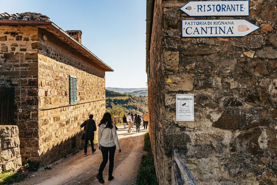 SMALL GROUP Tuscany Wine Tasting Safaris with Lunch / Dinner - Should you book the Chianti Wine Safari?