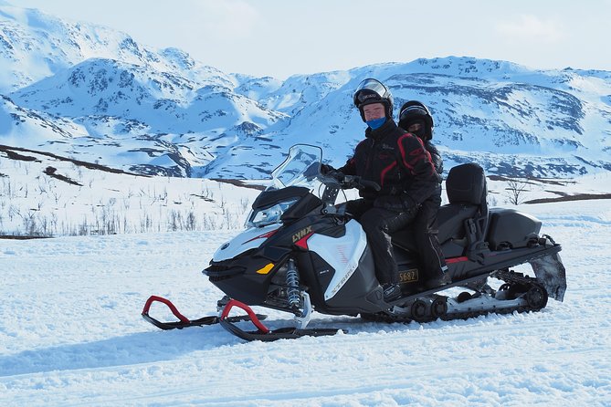 Snowmobile safari in the mountain plateau of Finnmarksvidda - Is the $301.25 price fair?