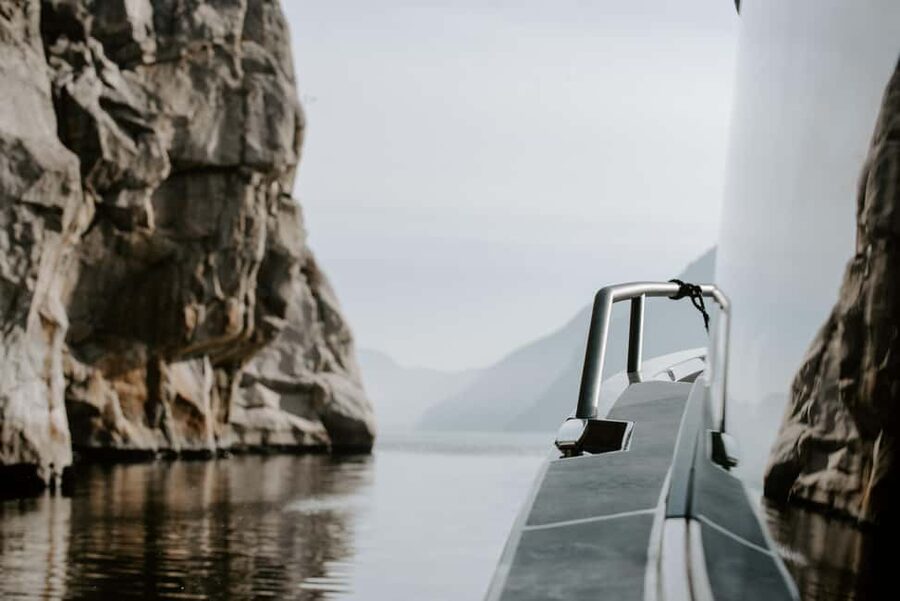 Stavanger: Boat Safari to Lysefjord and Preikestolen - Key points at a glance