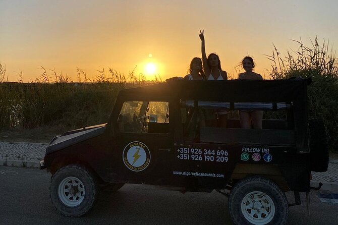 Sunset Beach Safari w/ Champagne & Chicken Piri Piri Dinner - Guides Shape the Evening