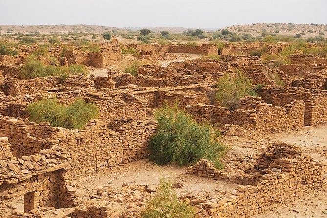Sunset Cultural Desert Safari Tour Package - Sunset timing and the desert setting