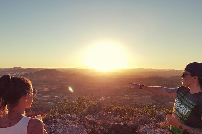 Sunset Jeep Safari with Dinner in Algarve - Key points at a glance