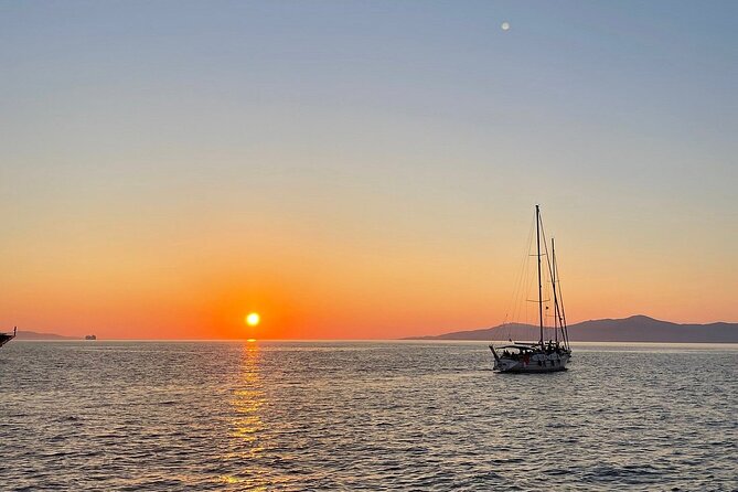 Sunset Sail Cruise to Rhenia, Mykonos Beach Safari, Dinner&Drinks - Should you book the Rhenia sunset cruise?