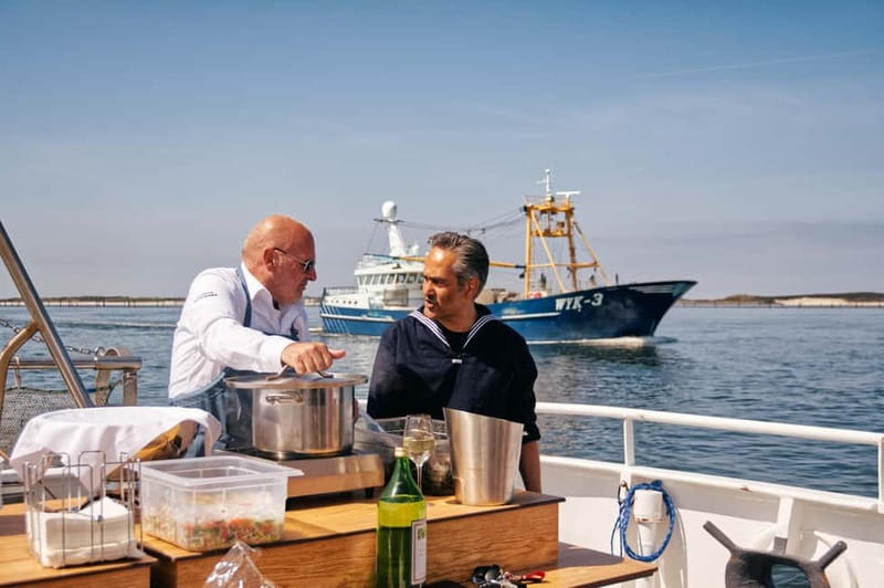 Sylt: Shell safari with boat | incl. Mussel tasting & 1 glass of wine - Who should book the Hörnum shell safari?
