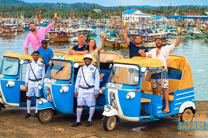 "THE ORIGINALS" Tuk Tuk Safari Colombo, the first and the best. - Starting with Gangaramaya Temple
