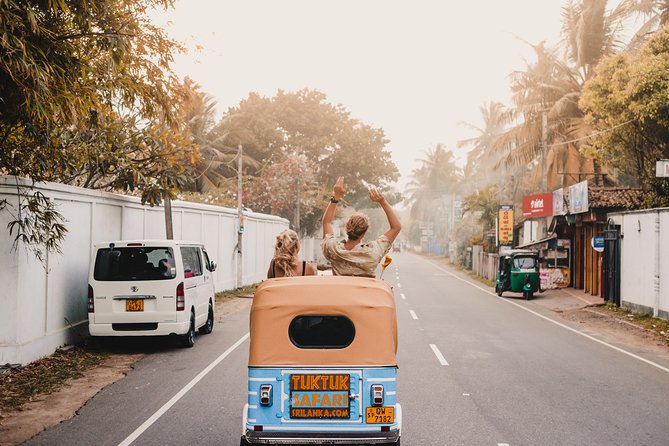 "THE ORIGINALS" Tuk Tuk Safari Colombo, the first and the best. - Churches, monuments, and a leisure park
