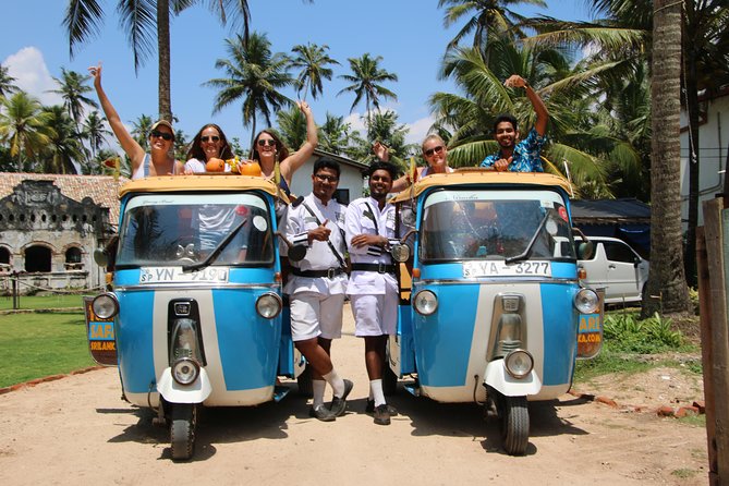 "THE ORIGINALS" Tuk Tuk Safari Colombo, the first and the best. - Lunch by the beach