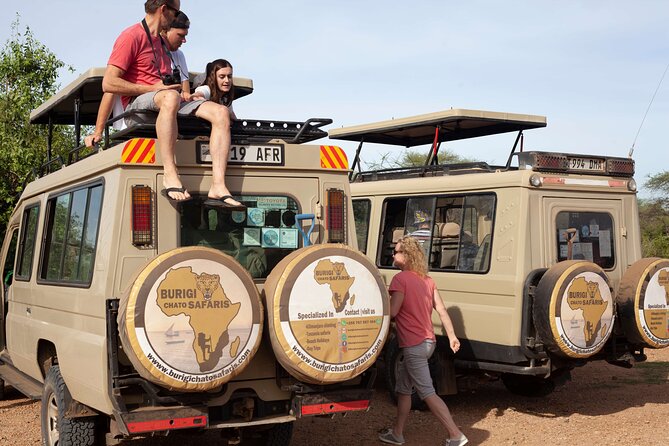 Unforgettable 4 Days Tanzania Private Budget Safari Tour - Day 2: The long road into the Serengeti