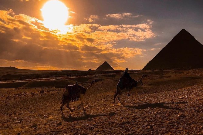 Unusual Desert Safari Tour Around Giza Pyramids During Sunset With Barbecue. - The 4:30 pm pickup from Cairo or Giza