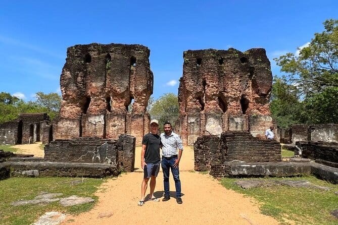 Visiting the Historical Polonnaruwa Ruins and Minneriya Safari - Why combine Polonnaruwa with a Minneriya safari?